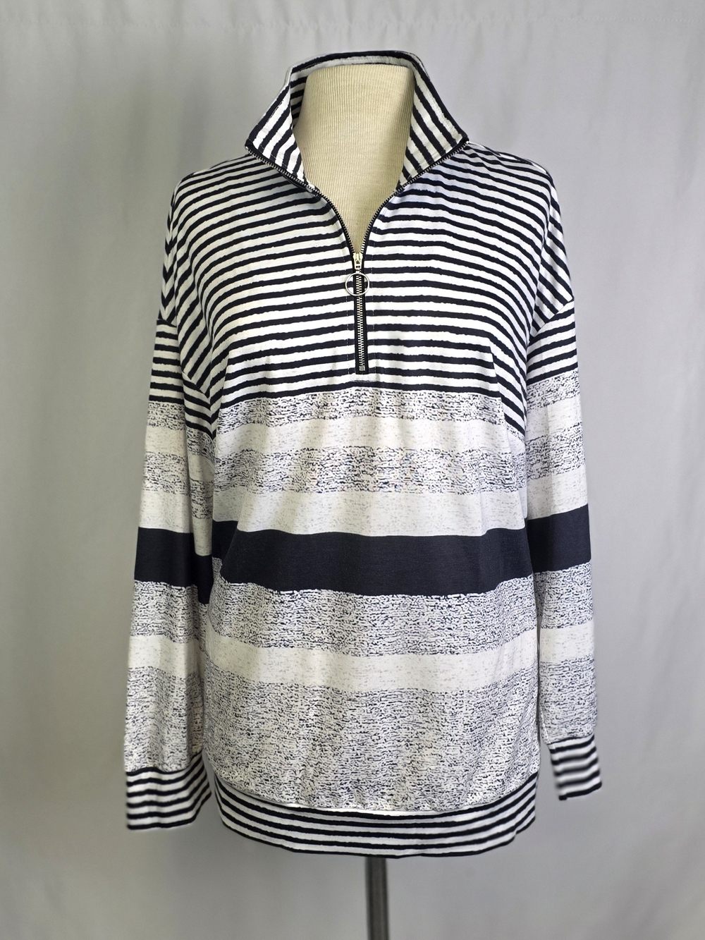 Women's Striped Half-Zip Pullover - Black & White Sweatshirt Size 1X